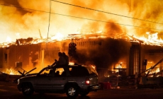 Lindsey Graham Threatens ‘Riots in the Street’ if Trump Is Prosecuted