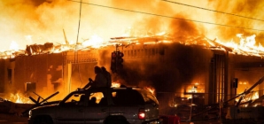 Lindsey Graham Threatens ‘Riots in the Street’ if Trump Is Prosecuted
